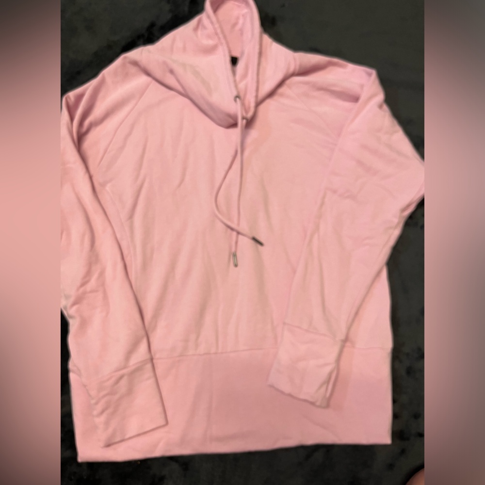 4/$20 Super  soft sweater size medium